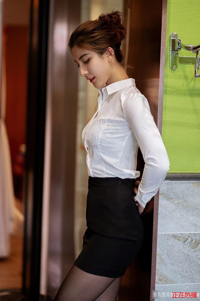 【少女哔哩哔哩高清在线观看 · 白夜追凶最终boss是谁 · 中国轰炸机】高清完整版
